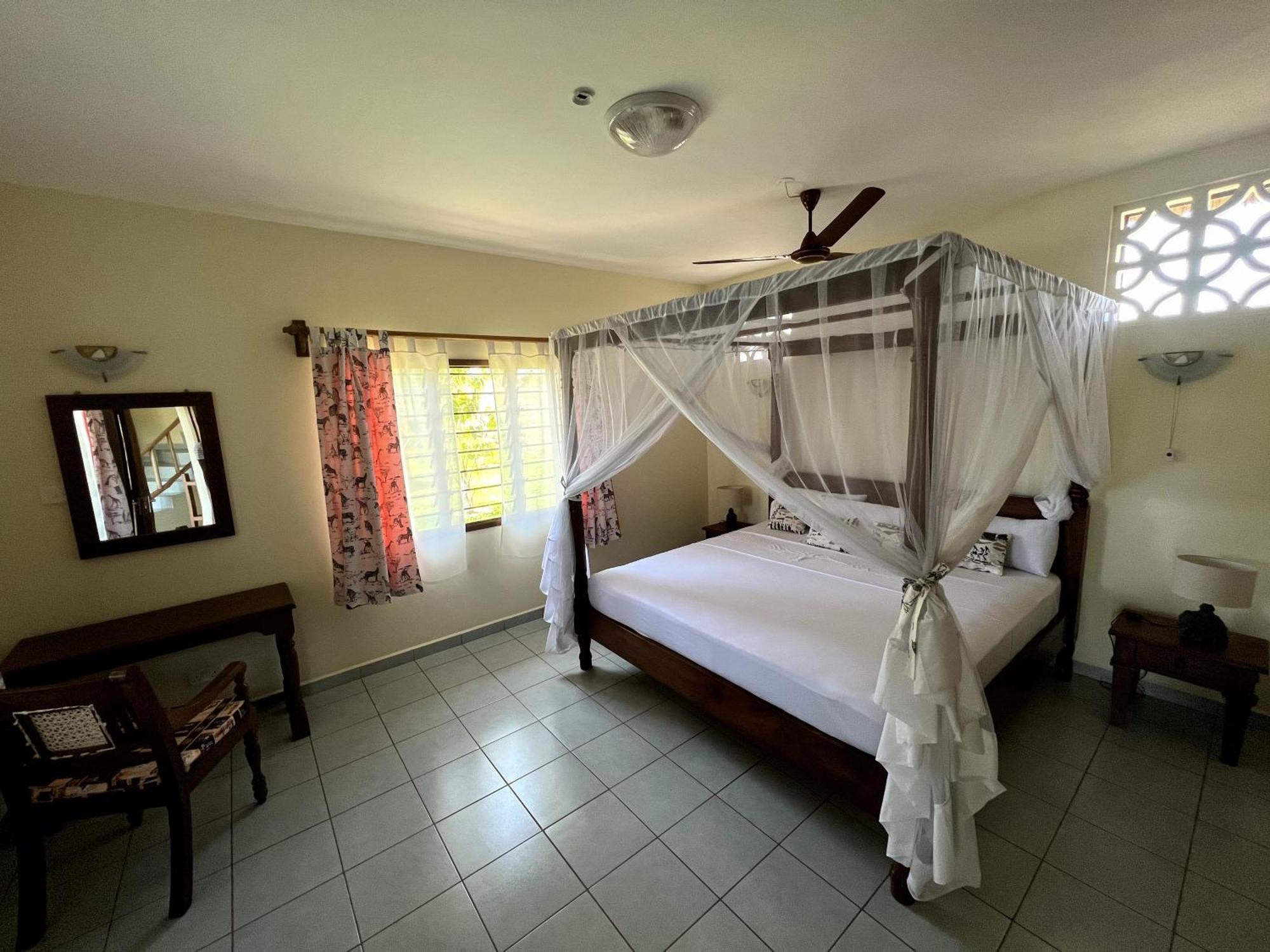 Paradiesische Villa Maisha Mazuri Mit Pool. Terrasse Und Personal Diani Beach Zewnętrze zdjęcie