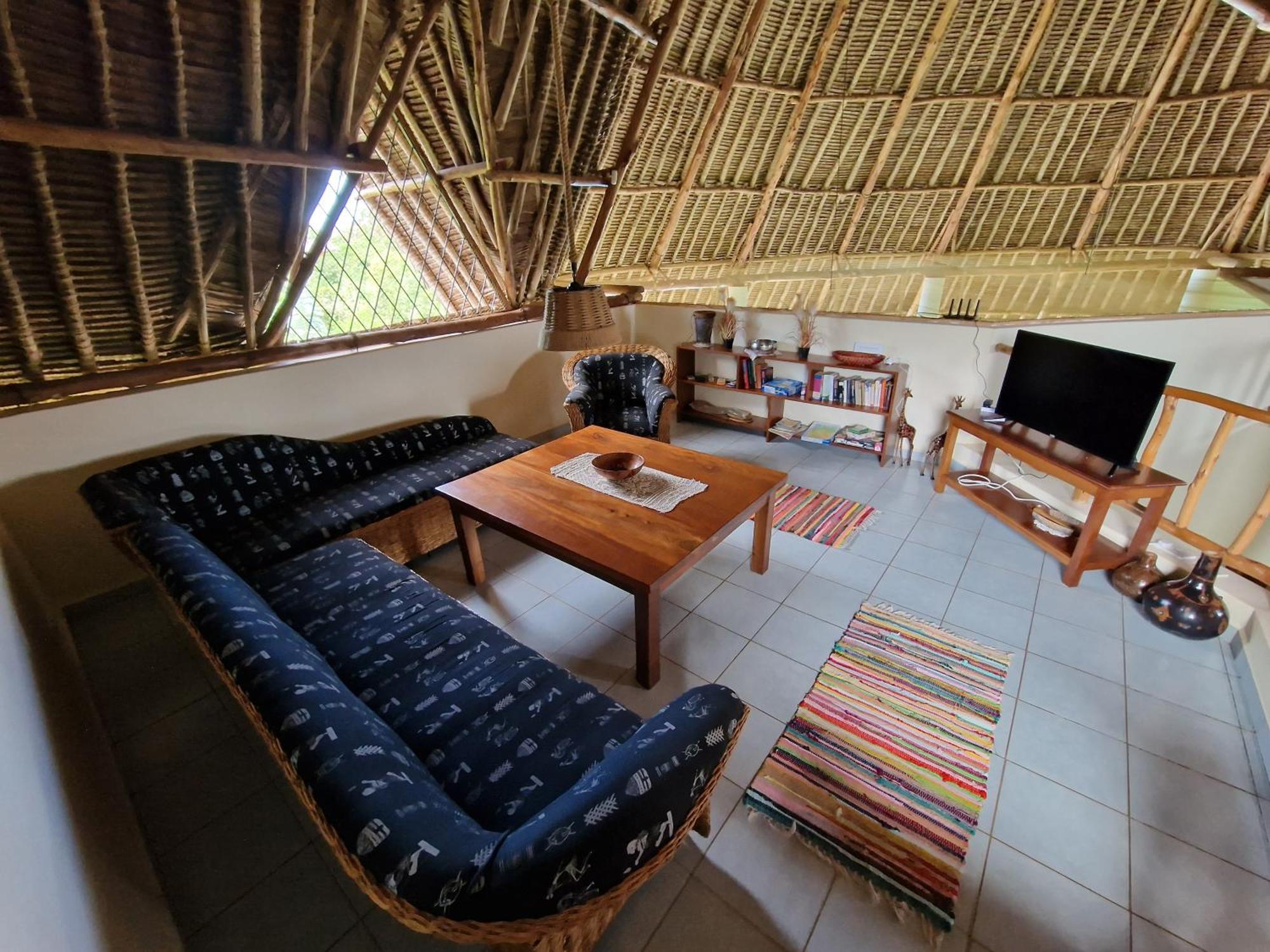 Paradiesische Villa Maisha Mazuri Mit Pool. Terrasse Und Personal Diani Beach Zewnętrze zdjęcie
