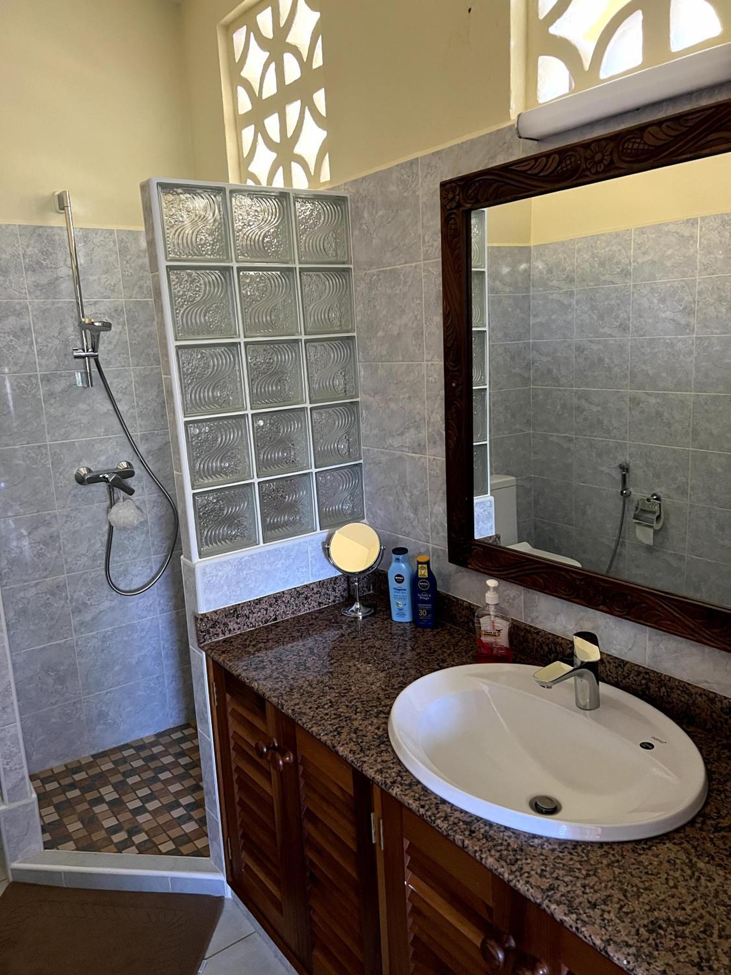 Paradiesische Villa Maisha Mazuri Mit Pool. Terrasse Und Personal Diani Beach Zewnętrze zdjęcie