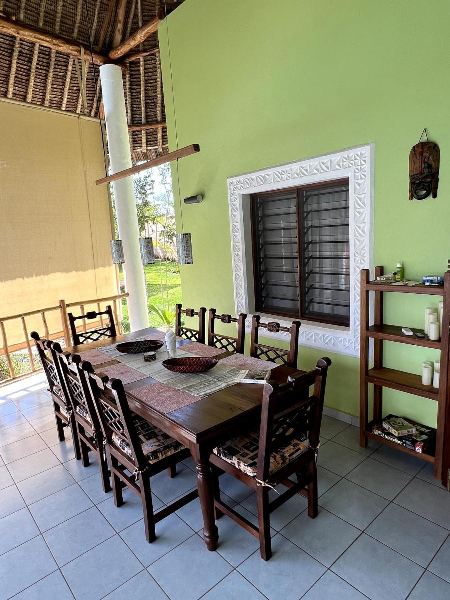 Paradiesische Villa Maisha Mazuri Mit Pool. Terrasse Und Personal Diani Beach Zewnętrze zdjęcie