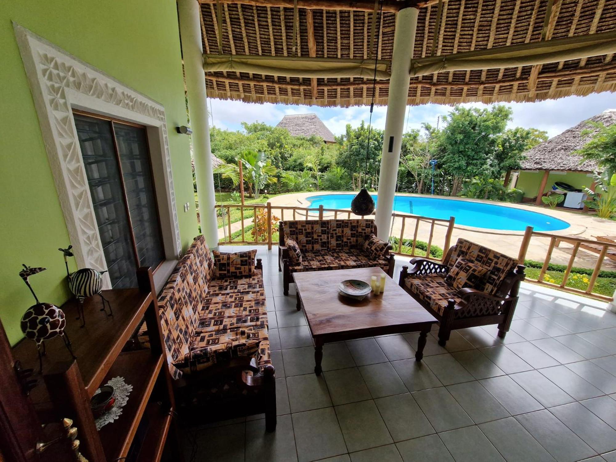 Paradiesische Villa Maisha Mazuri Mit Pool. Terrasse Und Personal Diani Beach Zewnętrze zdjęcie